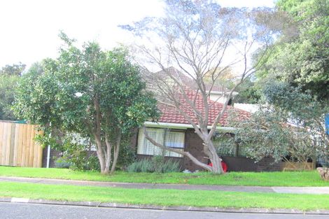 Photo of property in 12b Malloy Place, Eastern Beach, Auckland, 2012