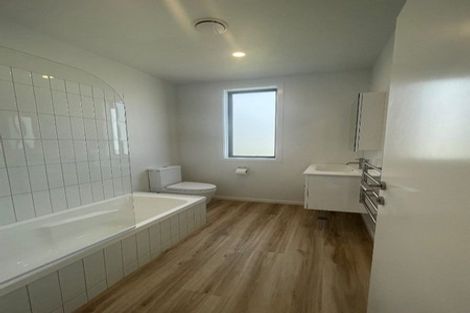 Photo of property in 19 Pipi Place, Levin, 5510