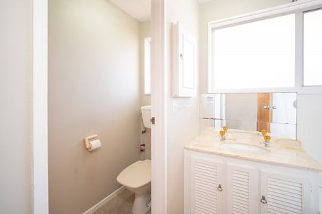 Photo of property in 1/64 Denise Crescent, Hornby, Christchurch, 8042