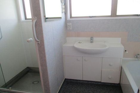 Photo of property in 12a Palm Avenue, Hokowhitu, Palmerston North, 4410