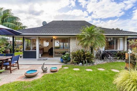 Photo of property in 5b Monarch Grove, Pauanui, Hikuai, 3579