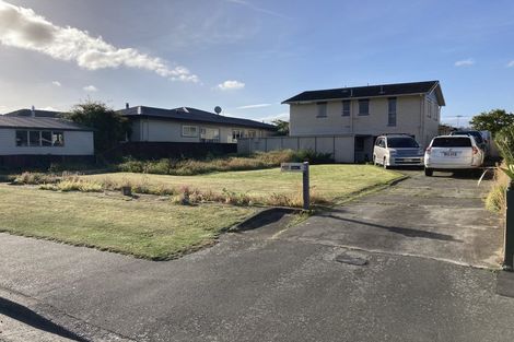 Photo of property in 55 Winters Road, Redwood, Christchurch, 8051