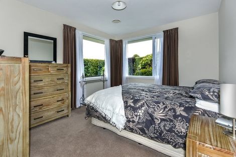 Photo of property in 35 Woodgrove Avenue, North New Brighton, Christchurch, 8083