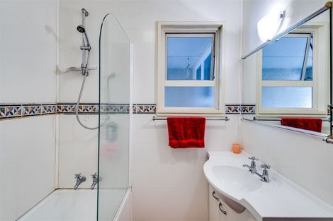 Photo of property in 60 Menin Road, Onekawa, Napier, 4110