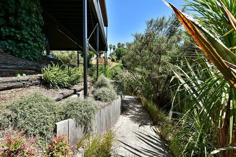 Photo of property in 25c Duncansby Road, Stanmore Bay, Whangaparaoa, 0932