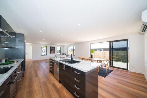 Photo of property in 27 Poplar Grove, Feilding, 4702