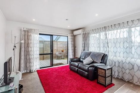 Photo of property in 27a Hinemoa Street, Levin, 5510