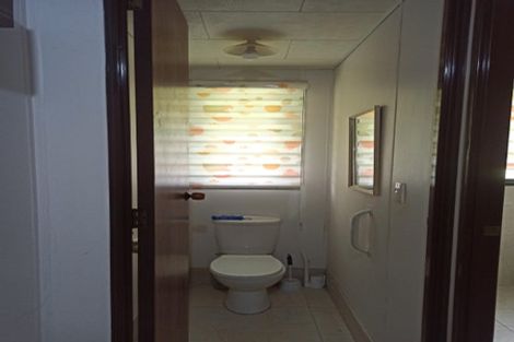 Photo of property in 1/43 Salamanca Road, Sunnynook, Auckland, 0620