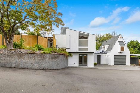 Photo of property in 9a Peakes Road, Saint Johns Hill, Whanganui, 4501