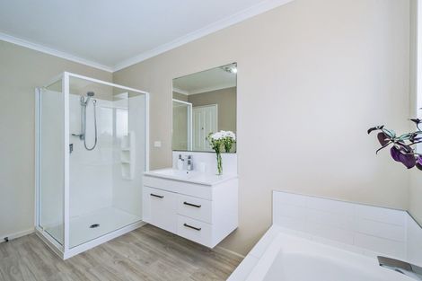 Photo of property in 12 Beaumont Drive, Rolleston, 7614