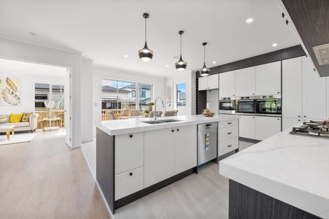 Photo of property in 46 Elevation Street, Flat Bush, Auckland, 2019