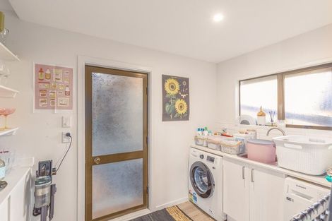 Photo of property in 1/8 Hobday Lane, Mount Pleasant, Christchurch, 8081