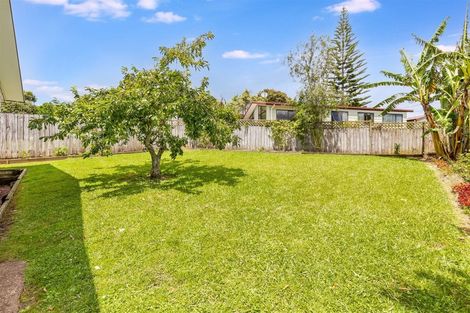 Photo of property in 5 Parrs Cross Road, Henderson, Auckland, 0612