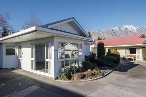 Photo of property in Frankton Court, 32 Mcbride Street, Frankton, Queenstown, 9300