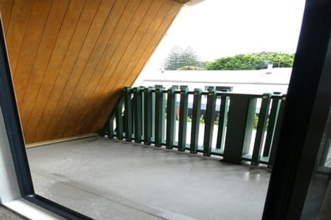 Photo of property in 124 Tasman Street, Karoro, Greymouth, 7805