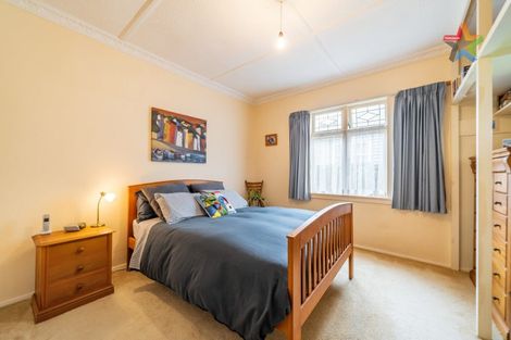 Photo of property in 11 Raymond Terrace, Fairfield, Lower Hutt, 5011