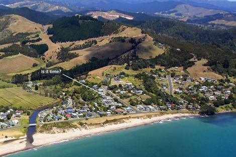 Photo of property in 15 Gray Avenue, Kuaotunu West, Whitianga, 3592
