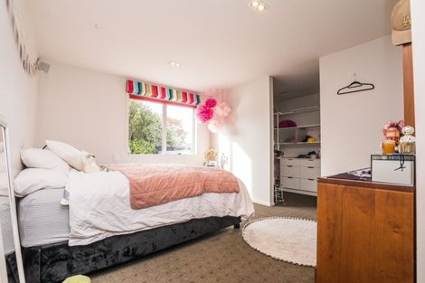 Photo of property in 43 Anne Street, Winton, 9720