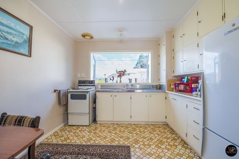 Photo of property in 177 Wellington Road, Wainuiomata, Lower Hutt, 5014
