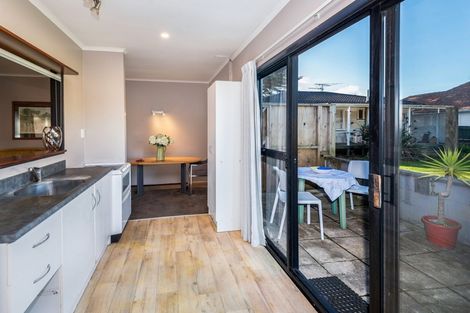 Photo of property in 3/93 Abbotts Way, Remuera, Auckland, 1050