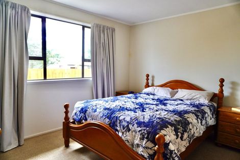 Photo of property in 394 Bucklands Beach Road, Bucklands Beach, Auckland, 2012