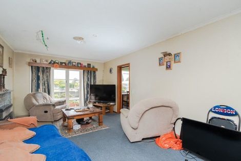 Photo of property in 11 Dalesford Street, Silverdale, Hamilton, 3216