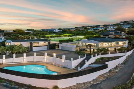 Photo of property in 25 Kinsey Terrace, Clifton, Christchurch, 8081