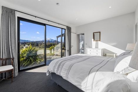 Photo of property in 6 Hidden Hills Drive, Wanaka, 9305