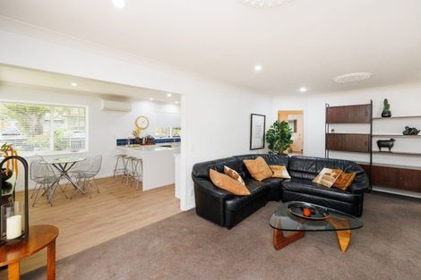 Photo of property in 3a Churchill Avenue, Hokowhitu, Palmerston North, 4410