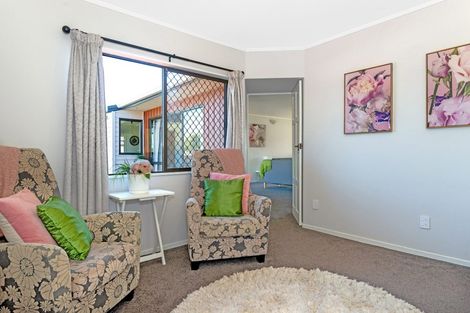 Photo of property in 162 Potae Avenue, Riverdale, Gisborne, 4010