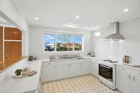 Photo of property in 1 Glenavon Place, Ilam, Christchurch, 8041