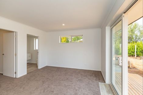 Photo of property in 27 Railway Terrace, Ohau, Levin, 5570