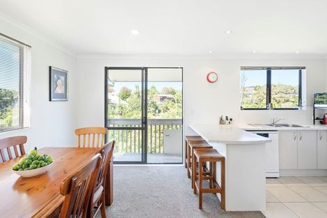 Photo of property in 57a Advene Road, Cockle Bay, Auckland, 2014