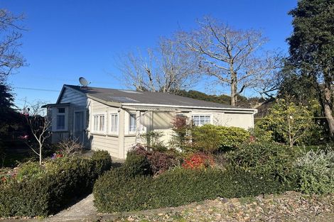 Photo of property in 2 Jervois Terrace, Ohau, Levin, 5570