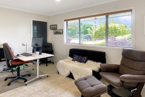 Photo of property in 21 Edkins Road, Kerikeri, 0230