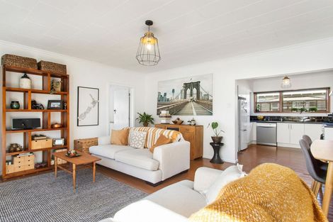 Photo of property in 66 Smith Street, Woolston, Christchurch, 8062