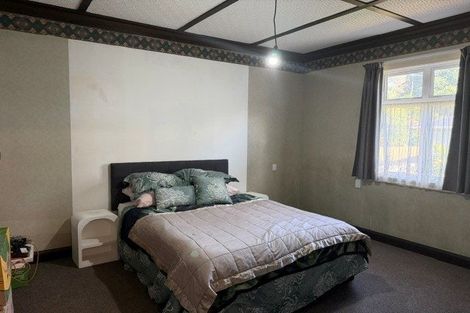 Photo of property in 27 Atiawa Street, Glen Avon, New Plymouth, 4312