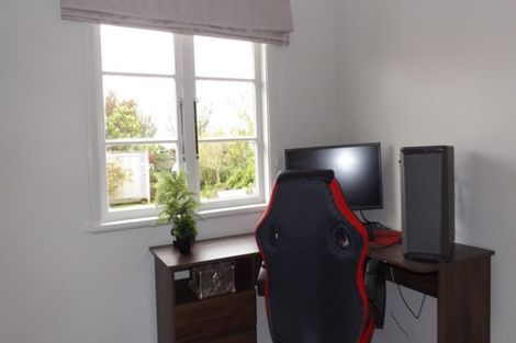 Photo of property in 13 Saint Annes Street, Levin, 5510