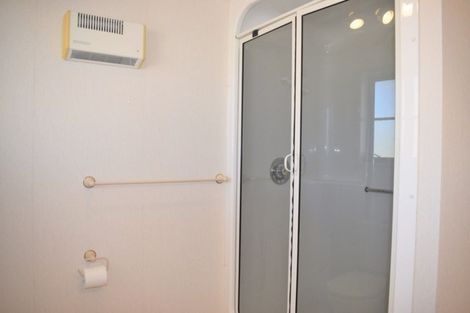 Photo of property in 9 Old Coach Road South, Otaki Beach, Otaki, 5512