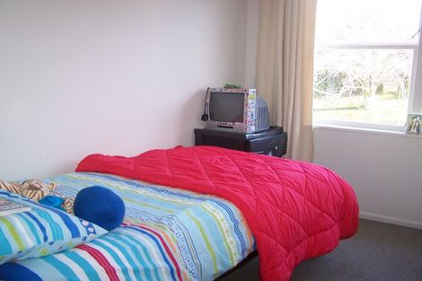 Photo of property in 7 Seymour Road, Mellons Bay, Auckland, 2014