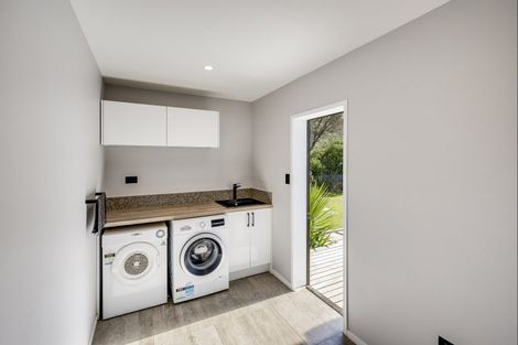 Photo of property in 285 Whirinaki Road, Eskdale, Napier, 4182