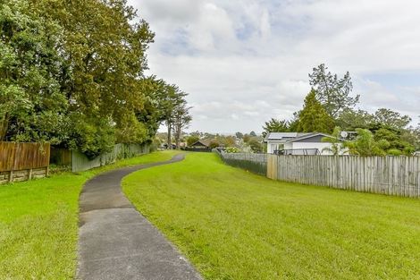 Photo of property in 4/26 Midgley Road, West Harbour, Auckland, 0618