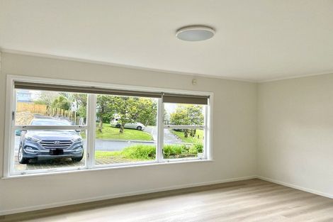Photo of property in 12 Locket Road, Glenfield, Auckland, 0629