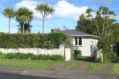 Photo of property in 47 Wharf Road, Te Atatu Peninsula, Auckland, 0610