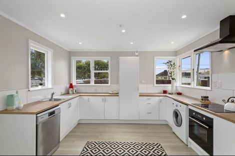 Photo of property in 13 Byron Street, Trentham, Upper Hutt, 5018