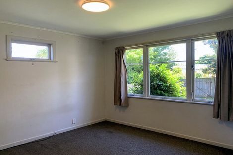 Photo of property in 90 Matipo Road, Te Atatu Peninsula, Auckland, 0610
