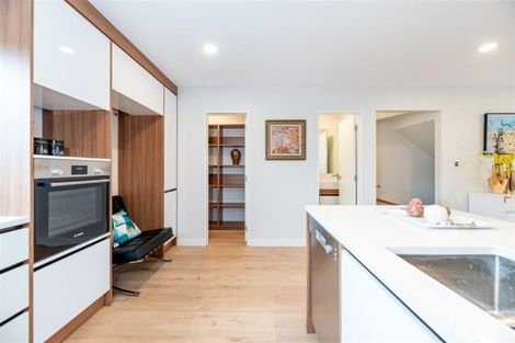 Photo of property in 6 Meritage Lane, Te Atatu South, Auckland, 0610