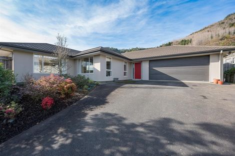 Photo of property in 5 Campbell Street, Nelson South, Nelson, 7010