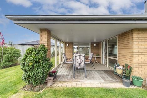 Photo of property in 38 Beachvale Drive, Kaiapoi, 7630