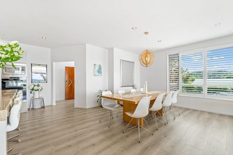 Photo of property in 32 Kahurangi Place, Snells Beach, 0920